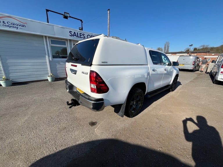 2021 71 TOYOTA HI-LUX 2.4 D-4D ICON PICKUP DOUBLE CAB 4DR DIESEL AUTO 4WD EURO 6