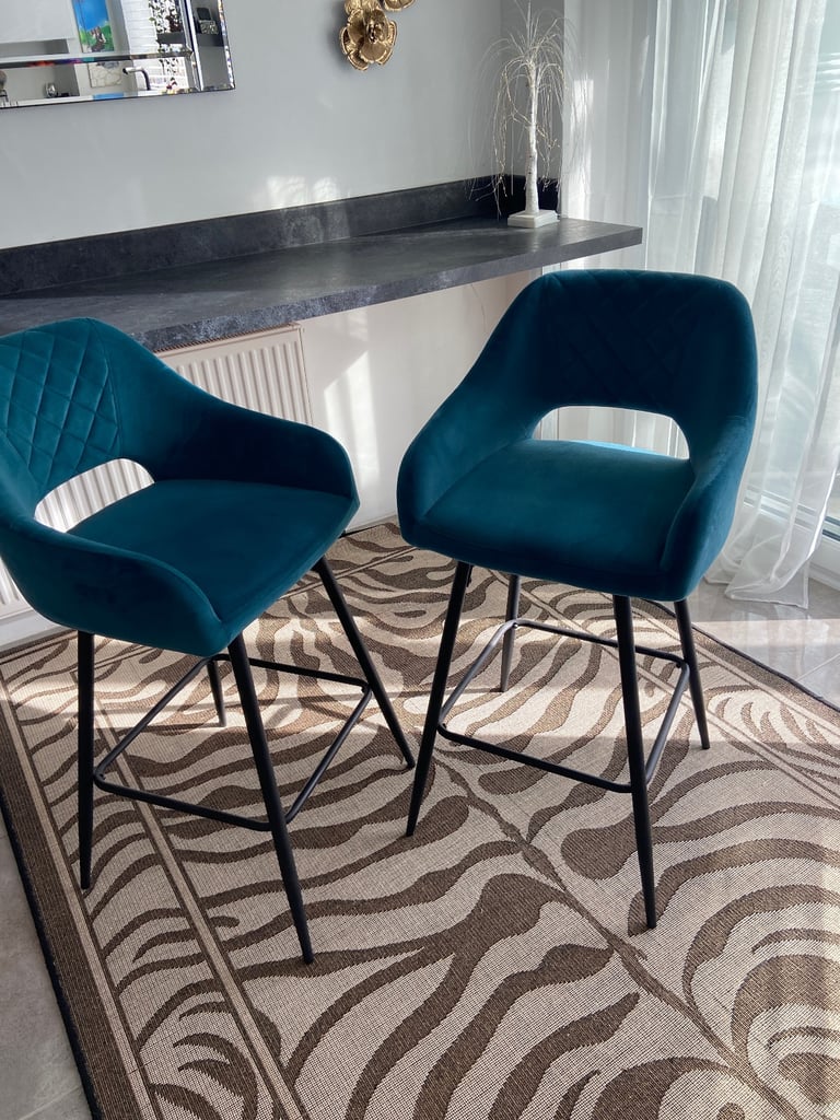 image for Bar stool x 2 