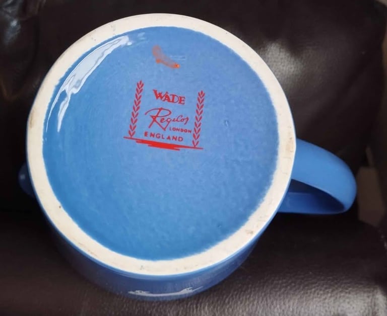 REDUCED - White Horse Whisky Jug - Pub Stuff / Home Bar / Breweriana