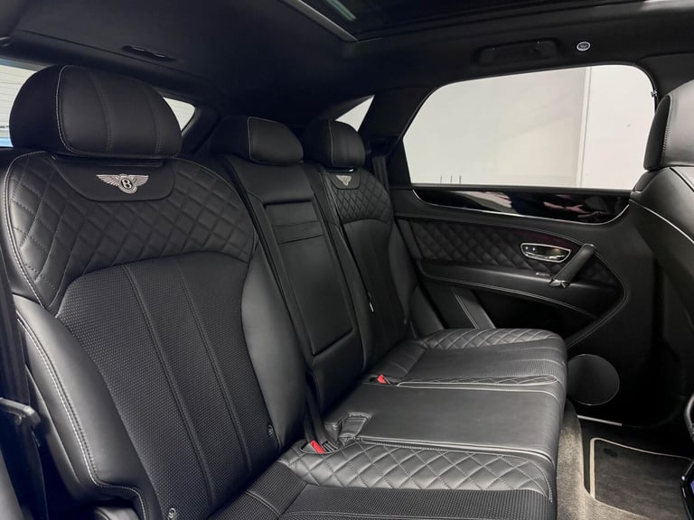 2017 Bentley Bentayga 6.0 W12 SUV 5dr Petrol Auto 4WD Euro 6 (s/s) (608 ps) ESTATE Petrol Automatic