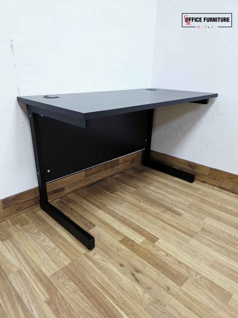 Straight Black Office Desk (120cm x 60cm)