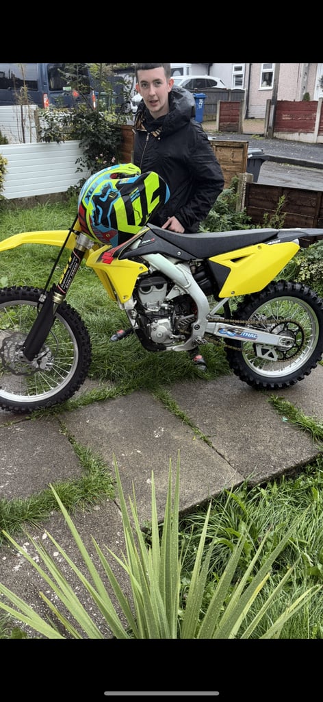 RMZ 450 2015