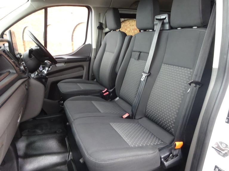 2021 Ford Transit Custom 2.0 320 EcoBlue Trend Crew Van L1 H1 Euro 6 (s/s) 5dr PANEL VAN Diesel M...