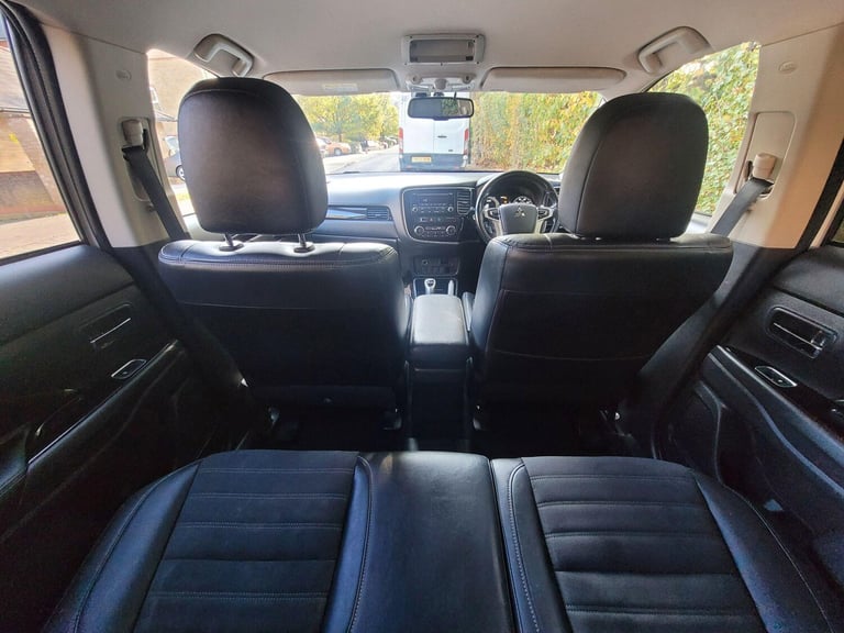 Mitsubishi Outlander 2.0h 12kWh GX3h CVT 4WD Euro 6 (s/s) 5dr Petrol/Electric Hybrid Automatic