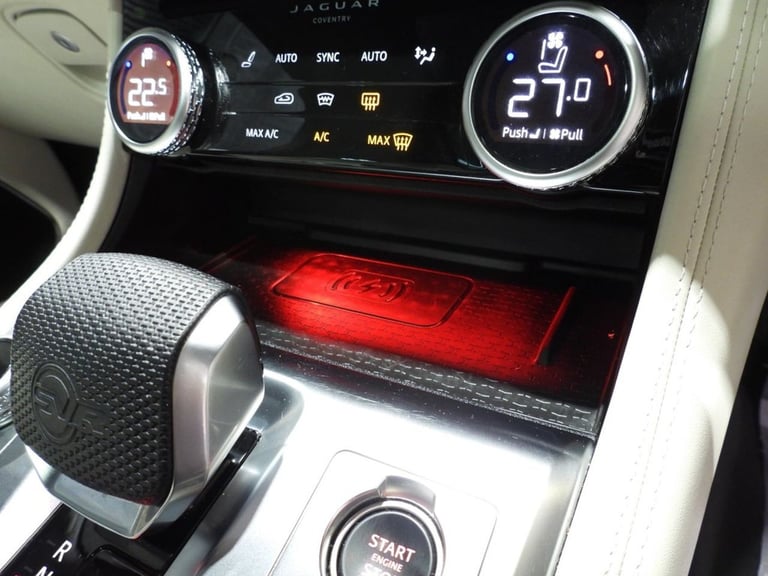 2023 23 JAGUAR F-PACE 5.0 P550 V8 SVR SUV 5DR PETROL QUICKSHIFT AWD EURO 6 (S/S)