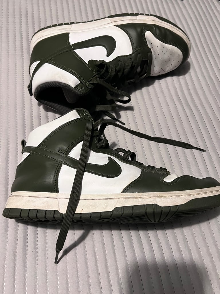 image for Nike Dunk Trainers (size : uk7)