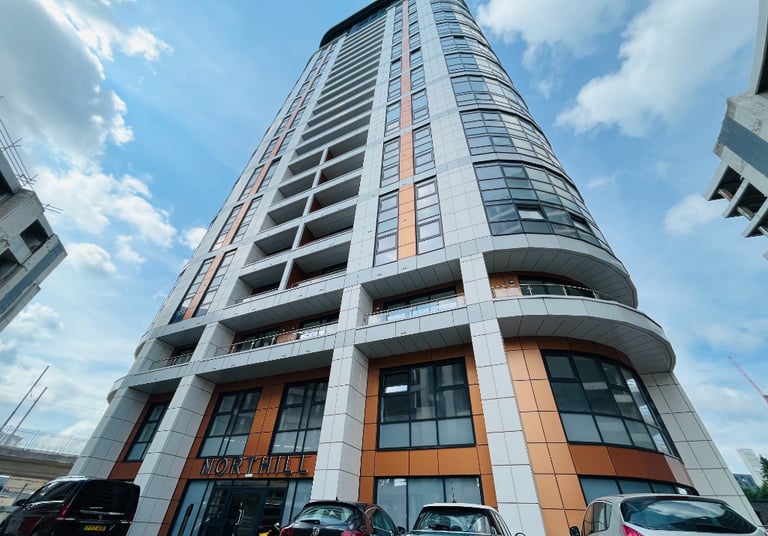 SHORT TERM LETS AVAILABLE -Superb one bedroom apartment in Salford, M50