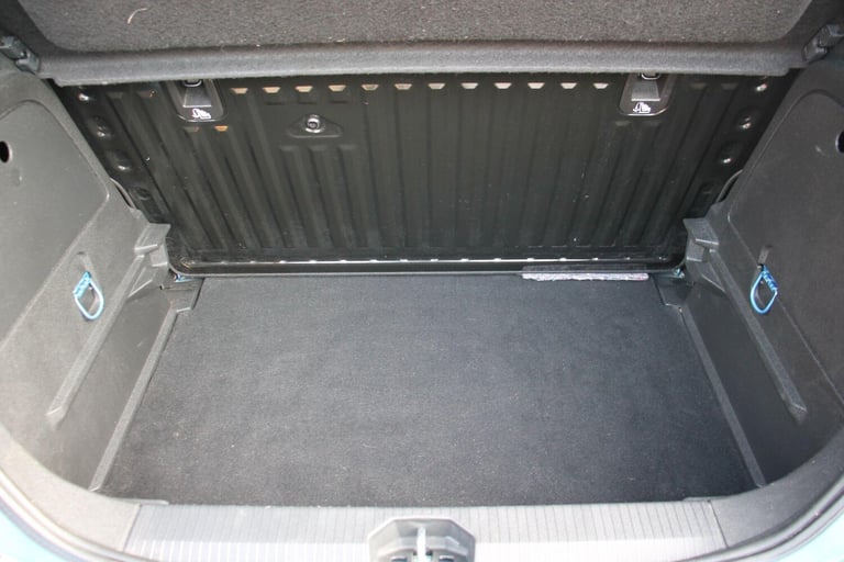 2019 Vauxhall Corsa 1.4i ecoTEC Griffin Euro 6 3dr HATCHBACK Petrol Manual