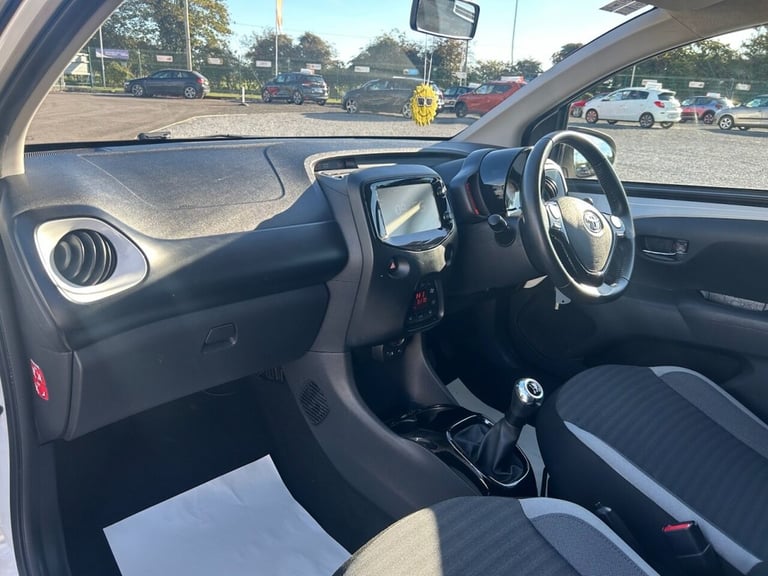 2018 Toyota AYGO 1.0 VVT-i x-press Hatchback 5dr Petrol Manual Euro 6 (71 ps) Hatchback Petrol Ma...