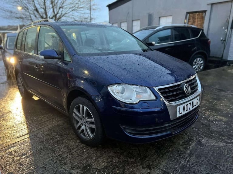 image for 2007 Volkswagen Touran SE TDI 140 MPV Diesel Manual