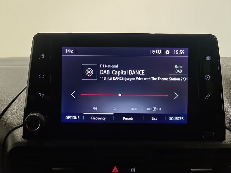 2024 Vauxhall Combo 1.5 TURBO D 2300 PRO P/V L2 H1 100 BHP LWB Panel Van Diesel Manual