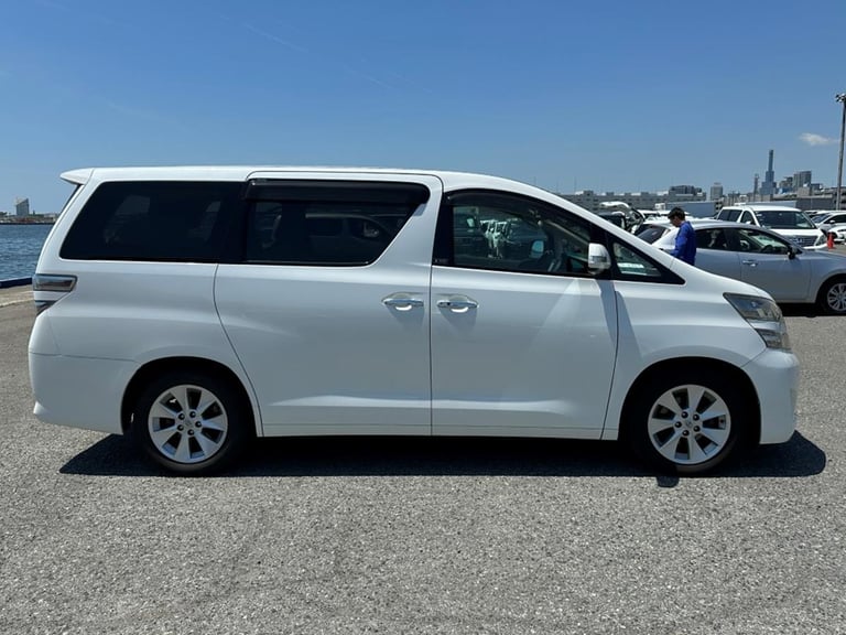 2008 Toyota Vellfire 3.5 V MPV Petrol Automatic