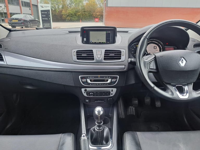 2015 Renault Megane 1.5 dCi Dynamique Nav Euro 6 (s/s) 5dr HATCHBACK Diesel Manual