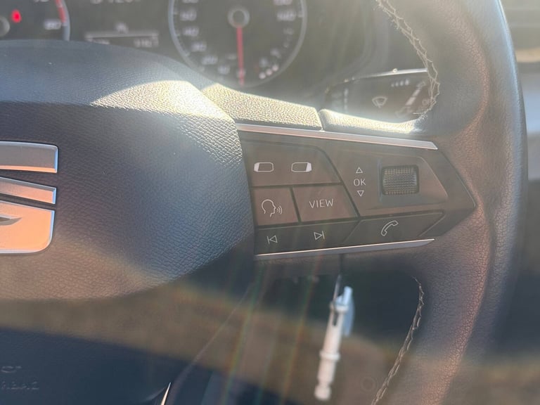 2022 SEAT Arona 1.0 TSI SE TECHNOLOGY Hatchback PETROL Manual