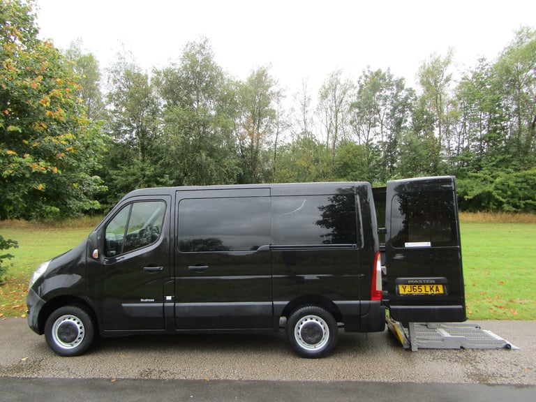 2015 Renault Master 2.3 DCi BUSINESS SL28 Wheelchair Accessible Disabled Mobility Vehicle WAV MPV...