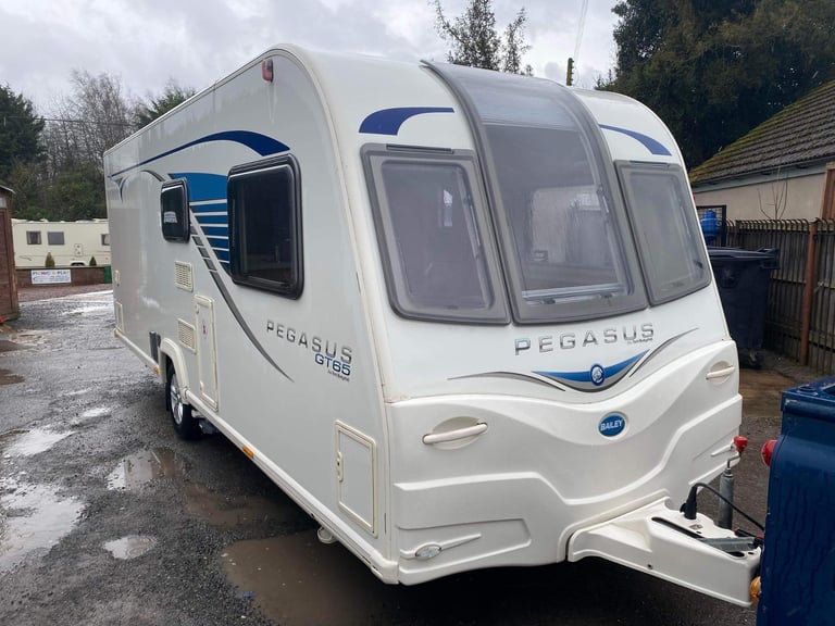 2015 Bailey Pegasus Verona GT65 4 Berth Fixed bed Caravan - B008