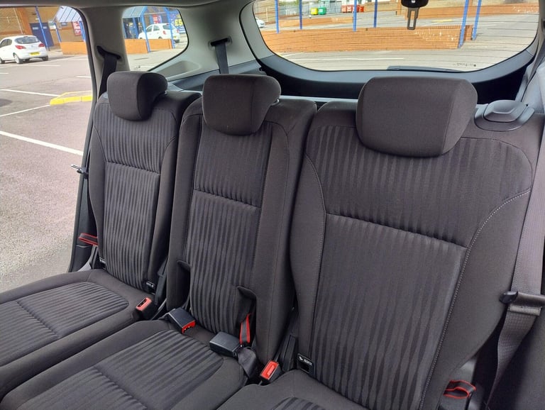 2014 Vauxhall Zafira Tourer 2.0 CDTi Exclusiv Auto Euro 5 5dr MPV Diesel Automatic