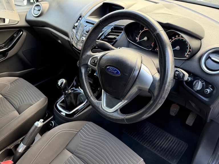 2013 Ford Fiesta 1.25 82 Zetec 5dr HATCHBACK Petrol Manual