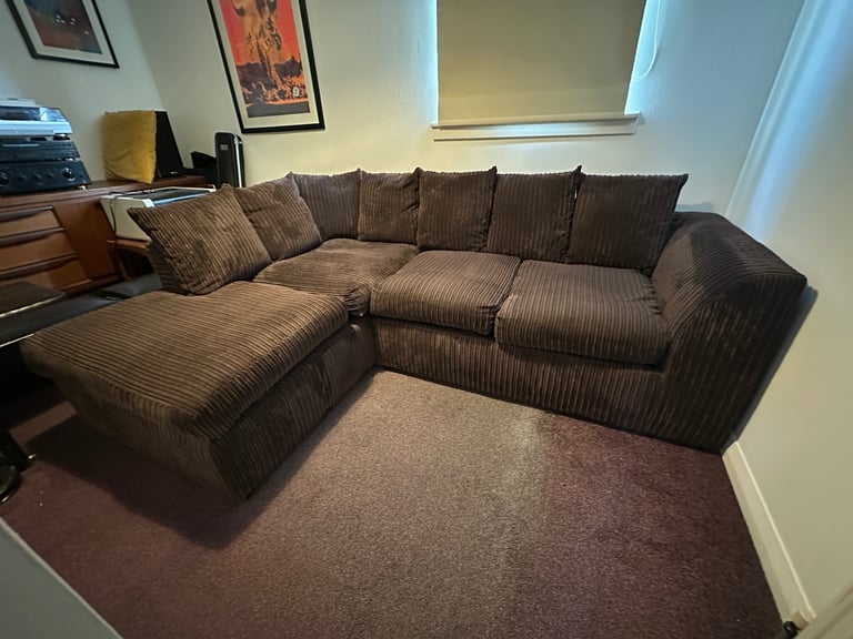 Brown Jumbo Corduroy Corner Sofa £95