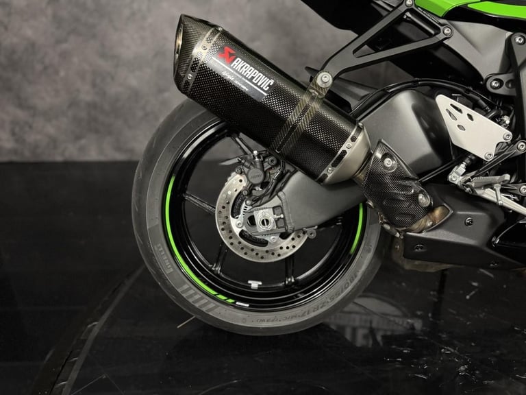 Kawasaki Ninja ZX6R Performance Edition 2025
