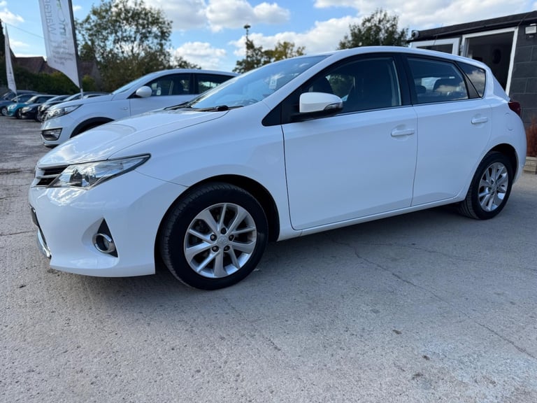 2014 Toyota Auris 1.6 V-Matic Icon Euro 5 5dr HATCHBACK Petrol Manual