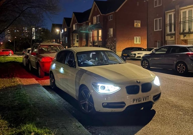 BMW, 1 SERIES, Hatchback, 2012, Manual, 1598 (cc), 5 doors