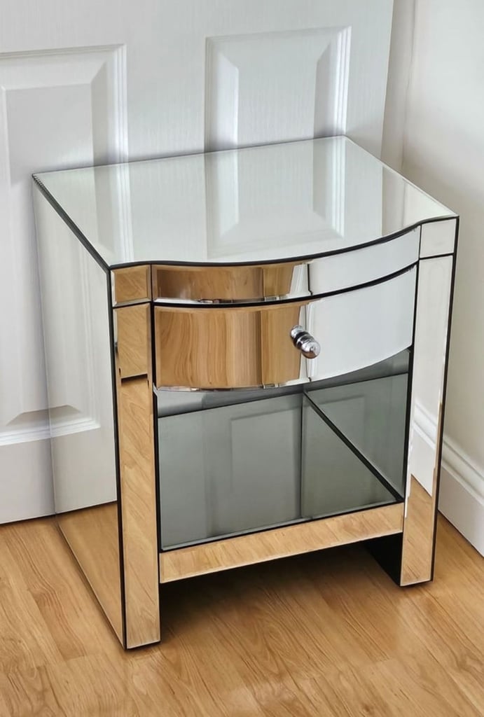 Beautiful Mirrored Bedside Cabinet - Quick Sale!