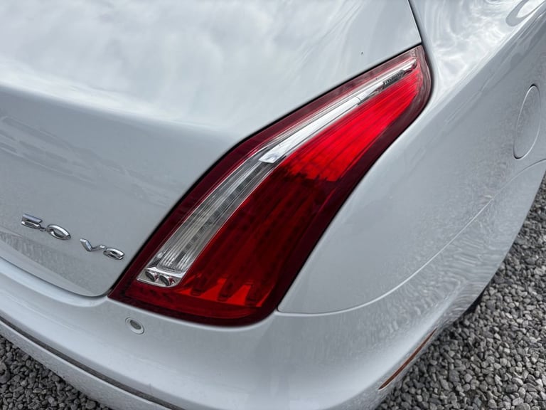 2012 Jaguar XJ XJ 380 V8 Portfolio Auto Euro 5 4dr  Saloon Petrol Automatic
