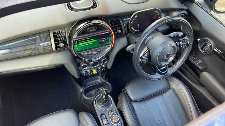 2020 MINI Electric Hatch Cooper SE 32.6kWh Level 3 Hatchback 3dr Electric Auto (184 ps) Hatchback...