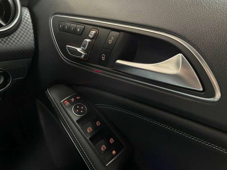 2017 Mercedes-Benz A-Class 2.1 A200d Sport (Premium Plus) Hatchback 5dr Diesel 7G-DCT Euro 6 (s/s...