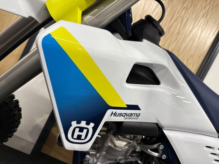 2025 Husqvarna Offroad Motorcross FC 350 Petrol white 5 Speed