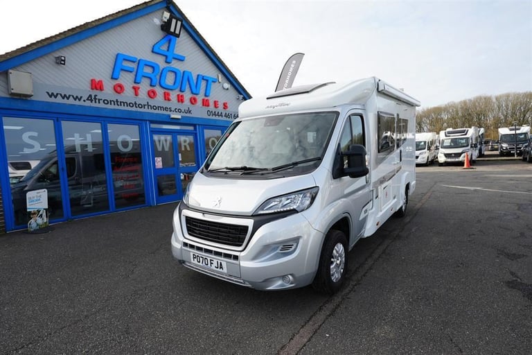 Elddis Majestic 105 PEUGEOT 2 BERTH 2 TRAVEL SEAT MOTORHOME