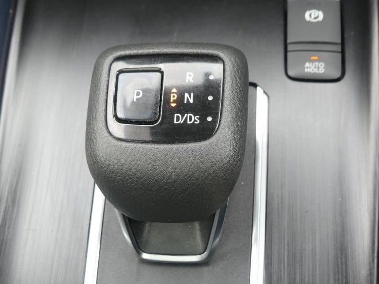 2022 Nissan Qashqai 1.3 DiG-T MH 158 Tekna 5dr Xtronic HATCHBACK PETROL Automatic