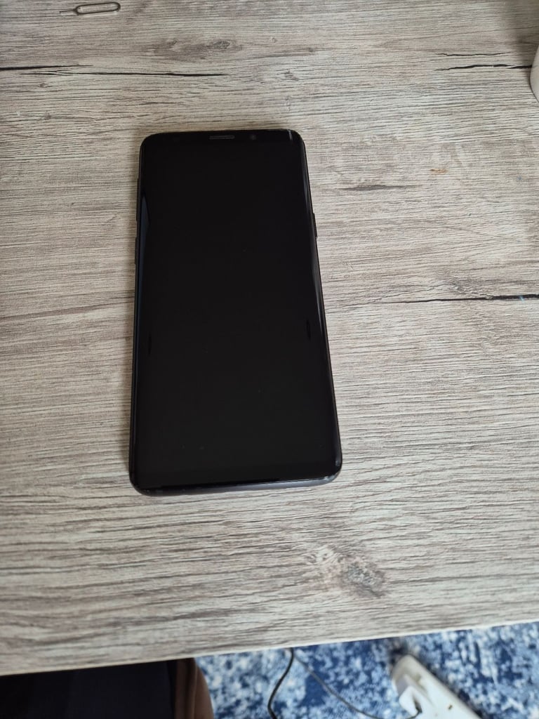 image for Samsung Galaxy S9 phone black 