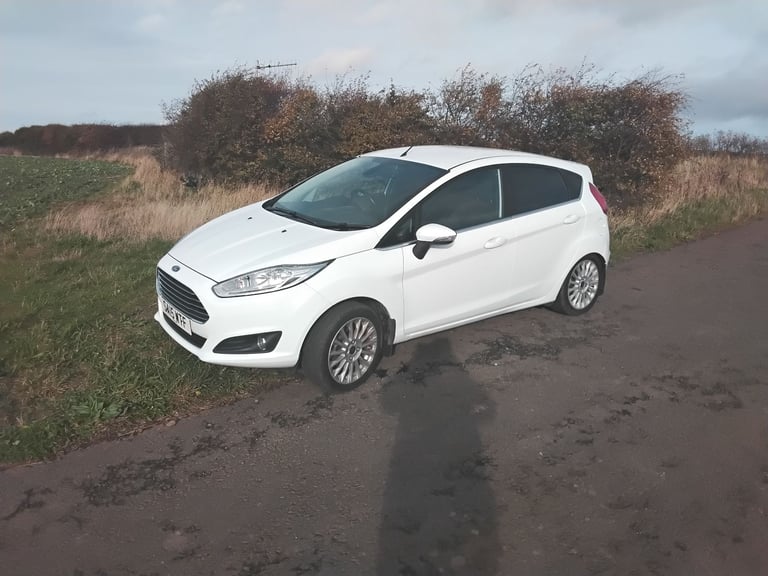 image for Ford, FIESTA, Hatchback, 2015, Manual, 998 (cc), 5 doors