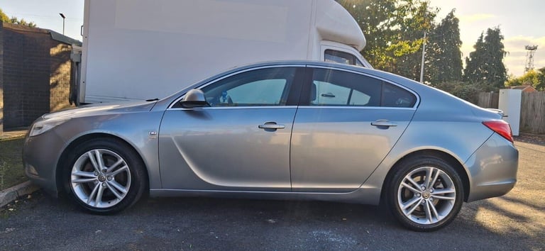 2011 Vauxhall Insignia 2.0 CDTi SRi [160] 5dr Auto HATCHBACK DIESEL Automatic