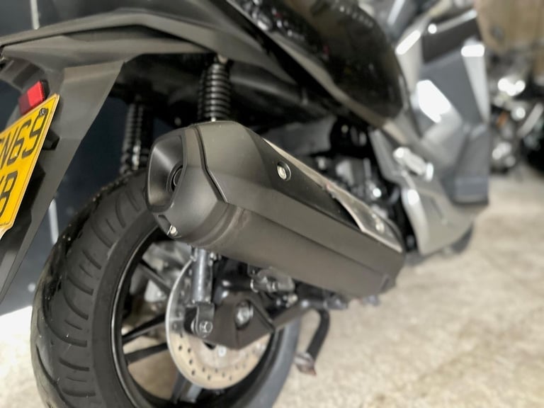 2019/69 Honda NSS 300 Forza One Owner Scooter Motorcycle 