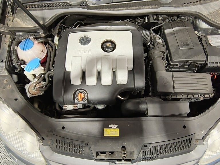 2005 Volkswagen Golf TDI GT Hatchback Diesel Manual