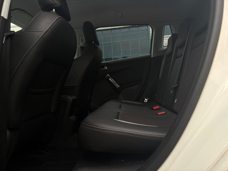 2015 Peugeot 2008 1.2 VTi PureTech Allure Euro 5 5dr HATCHBACK Petrol Manual