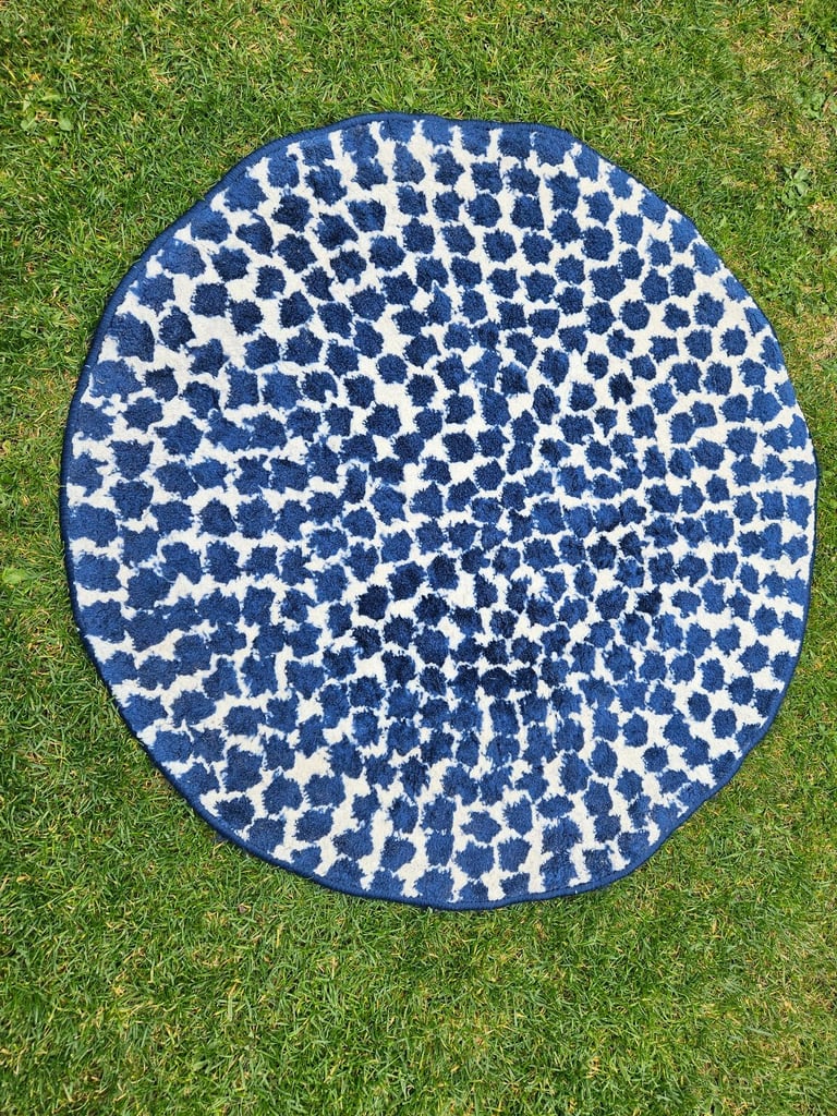 IKEA 'Flong' blue and white circular rug  / carpet  £15