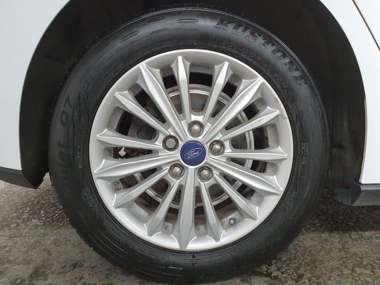 2018 Ford Focus 1.5 EcoBlue Titanium Euro 6 (s/s) 5dr HATCHBACK Diesel Manual