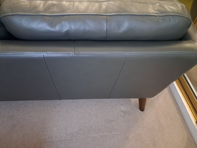 John Lewis Arlo Medium Arthricte 2 Seater Leather Sofa