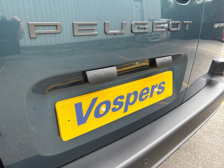 2025 Peugeot Partner 1.5 BlueHDi 100 Professional Van Van Diesel Manual