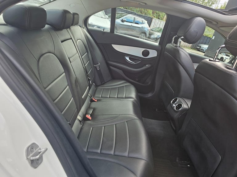2015 Mercedes-Benz C-Class 2.0 C200 Sport (Premium) 7G-Tronic+ Euro 6 (s/s) 4dr SALOON Petrol Aut...