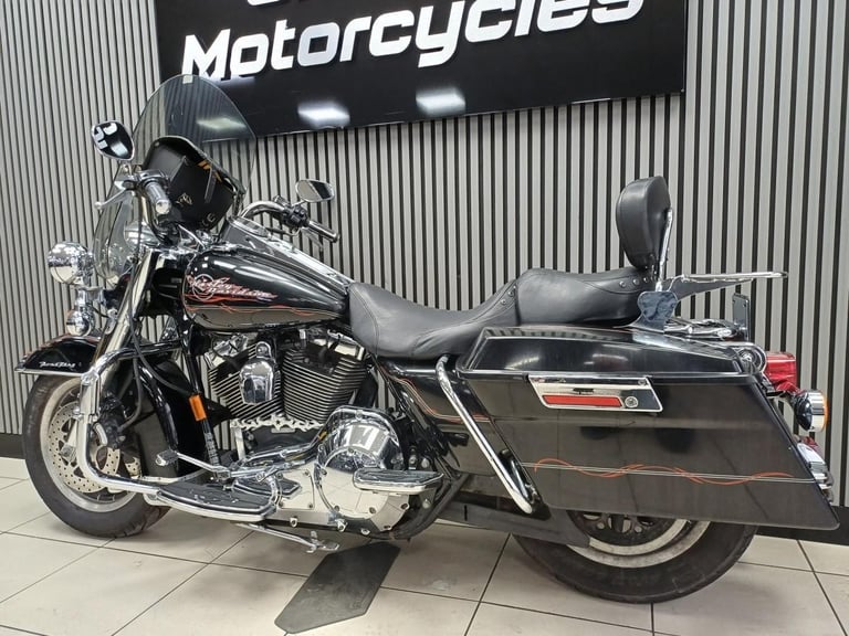 Harley Davidson Road King Classic 2006 cruiser custom retro chopper