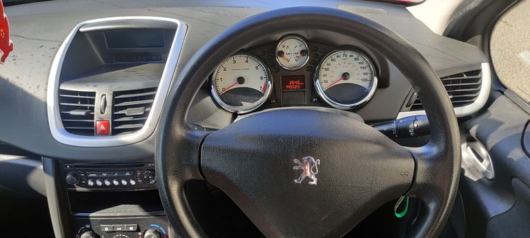 Peugeot, 207, Hatchback, 2010, Manual, 1360 (cc), 3 doors