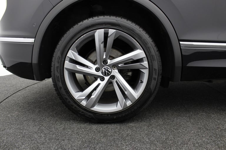 2023 Volkswagen Tiguan 5dr 2.0TDi 4Motion R-Line Edition DSG Automatic Estate Diesel Automatic