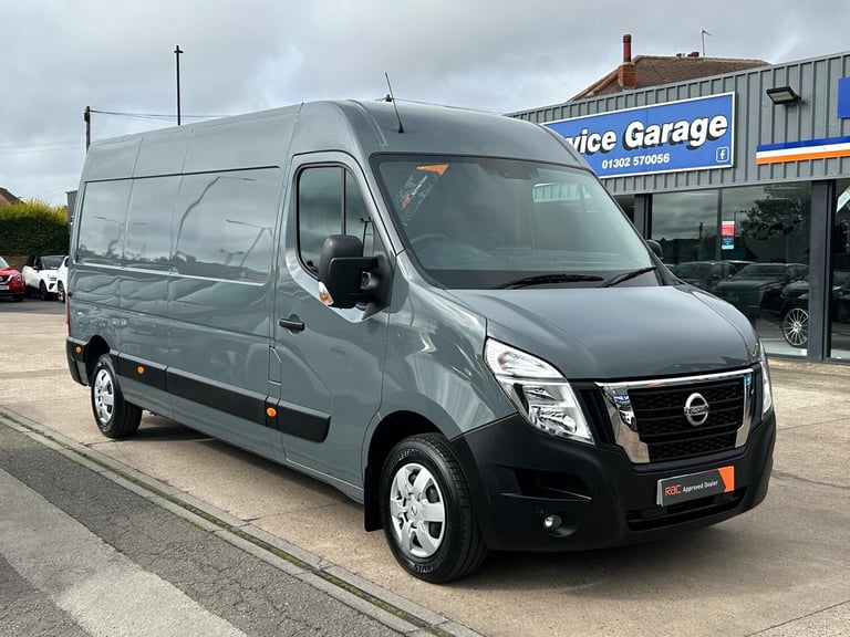 image for 2023 Nissan Interstar 2.3 dCi 35 Tekna FWD L3 H2 Euro 6 4dr PANEL VAN Diesel Manual