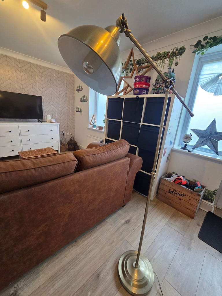 Bronze Standing Floor Lamp
