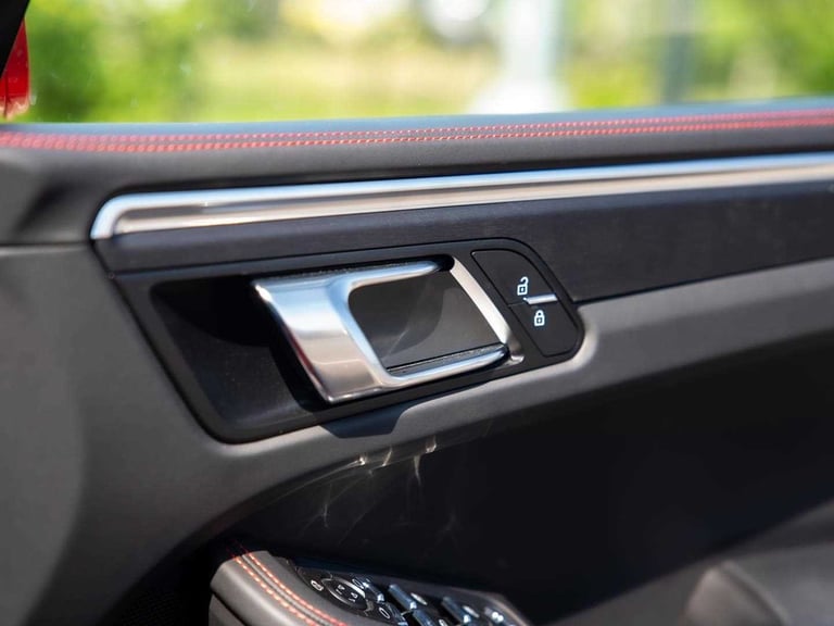 2023 Porsche Macan Gts S-A SUV Petrol Automatic
